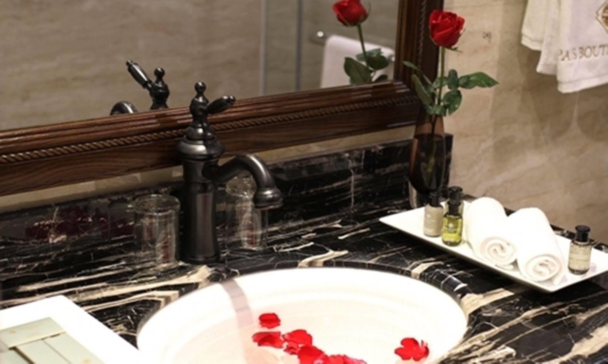 Paris Boutique Hotel Sapa Eksteriør bilde